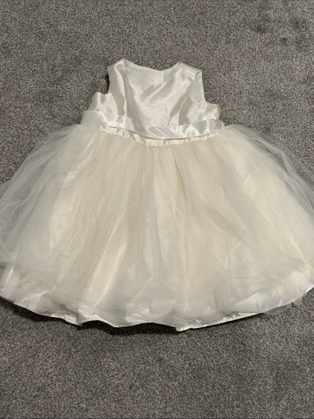 David’s Bridal flower girl dress ivory size 2T Worn ONCE - Picture 1 of 7
